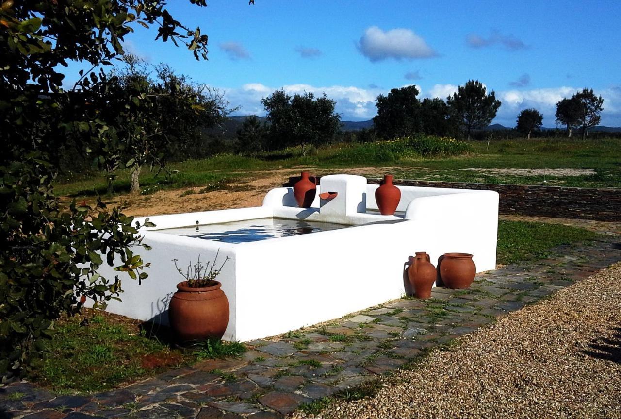 Gotas De Luar Turismo Rural Pensionat Vila Nova de Milfontes Rum bild