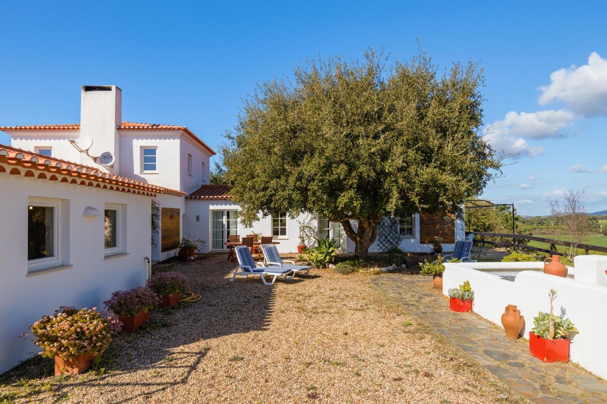 Gotas De Luar Turismo Rural Pensionat Vila Nova de Milfontes Exteriör bild